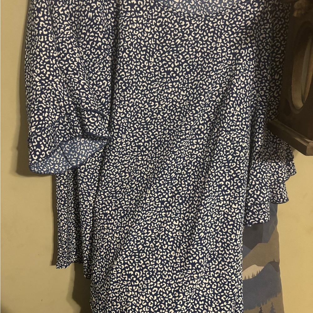 SHEIN Blue and White Patterned Blouse